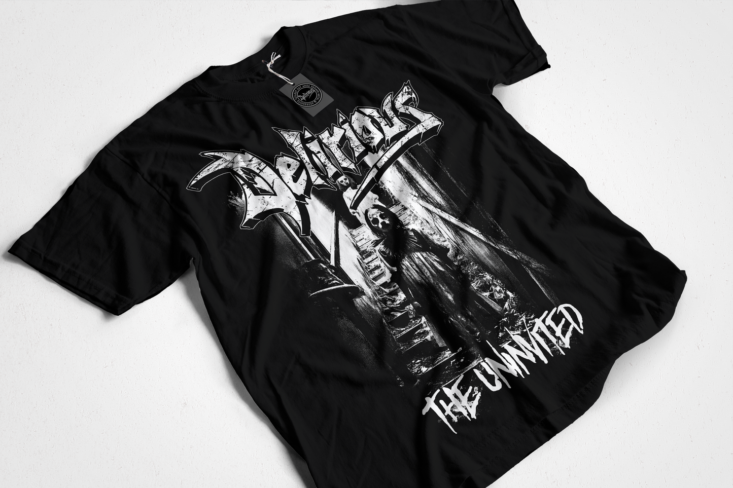 DELIRIOUS - THE UNINVITED - UNISEX T-SHIRT